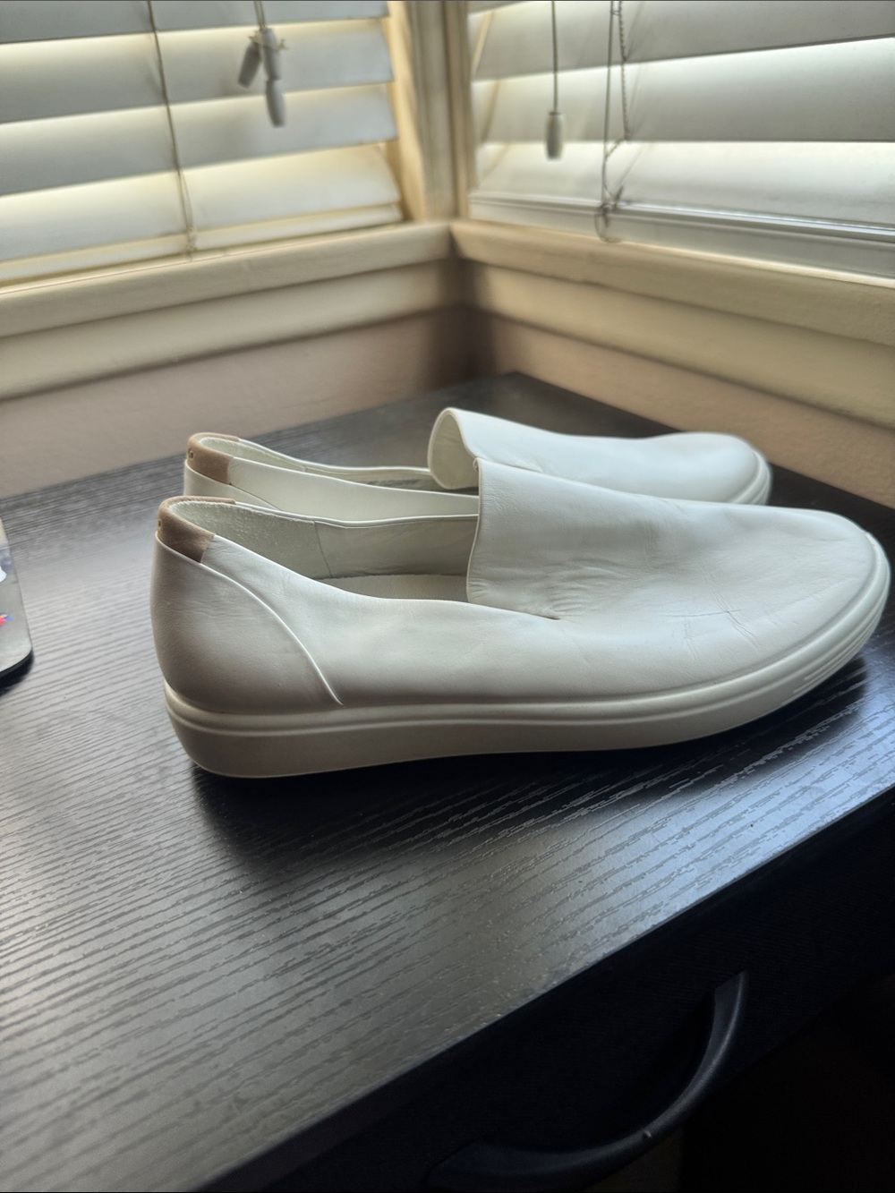 Ecco Brand New White Leather Slip-On Loafers